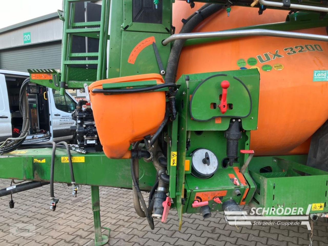 Anhängespritze des Typs Amazone UX 3200 | 27 METER, Gebrauchtmaschine in Twistringen (Bild 3)